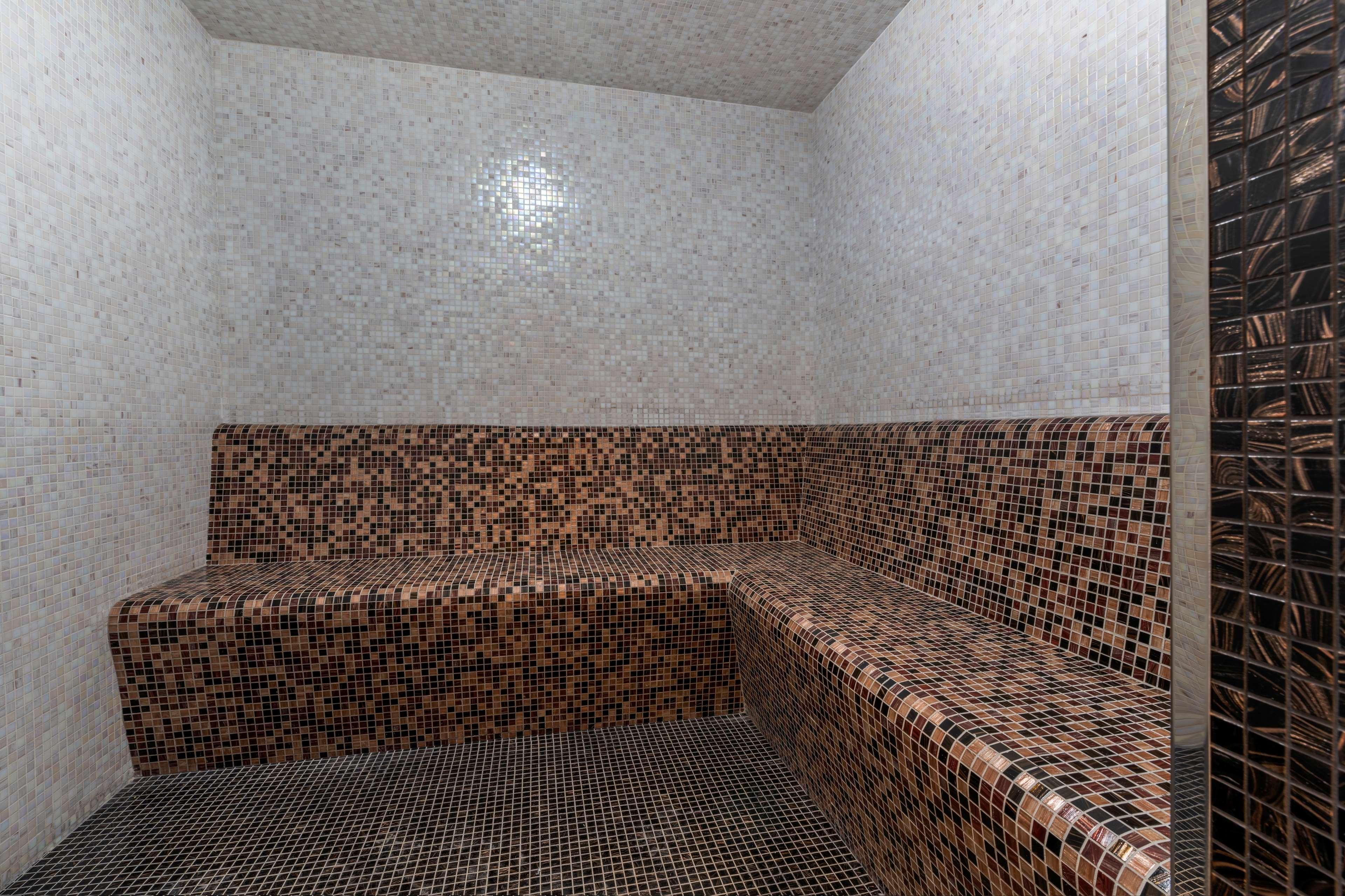 الشقق الفندقية ألِف الدوحة ريزيدنسز مجموعة كوريو من هيلتون المظهر الخارجي الصورة Hamam in a Turkish bath